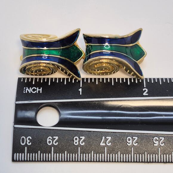 Vintage Emerald Green Royal Blue and Gold-tone Tulip Cloisonne Clip-on Earrings - Picture 10 of 11